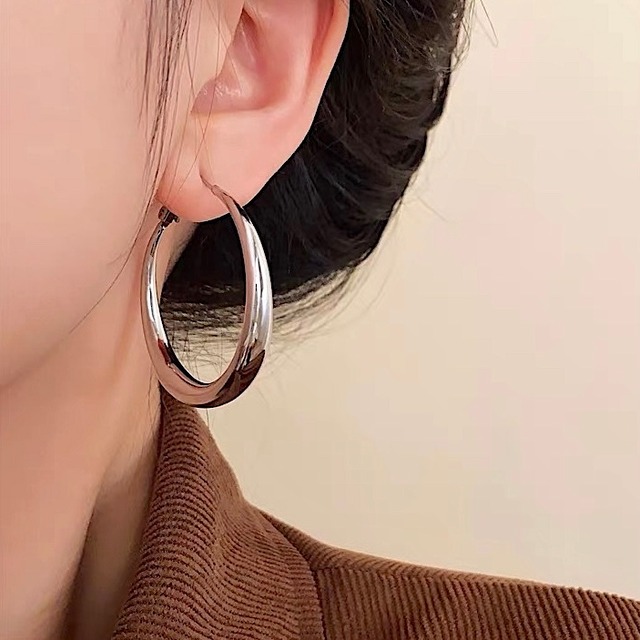 Crescent Big Hoop Pierce
