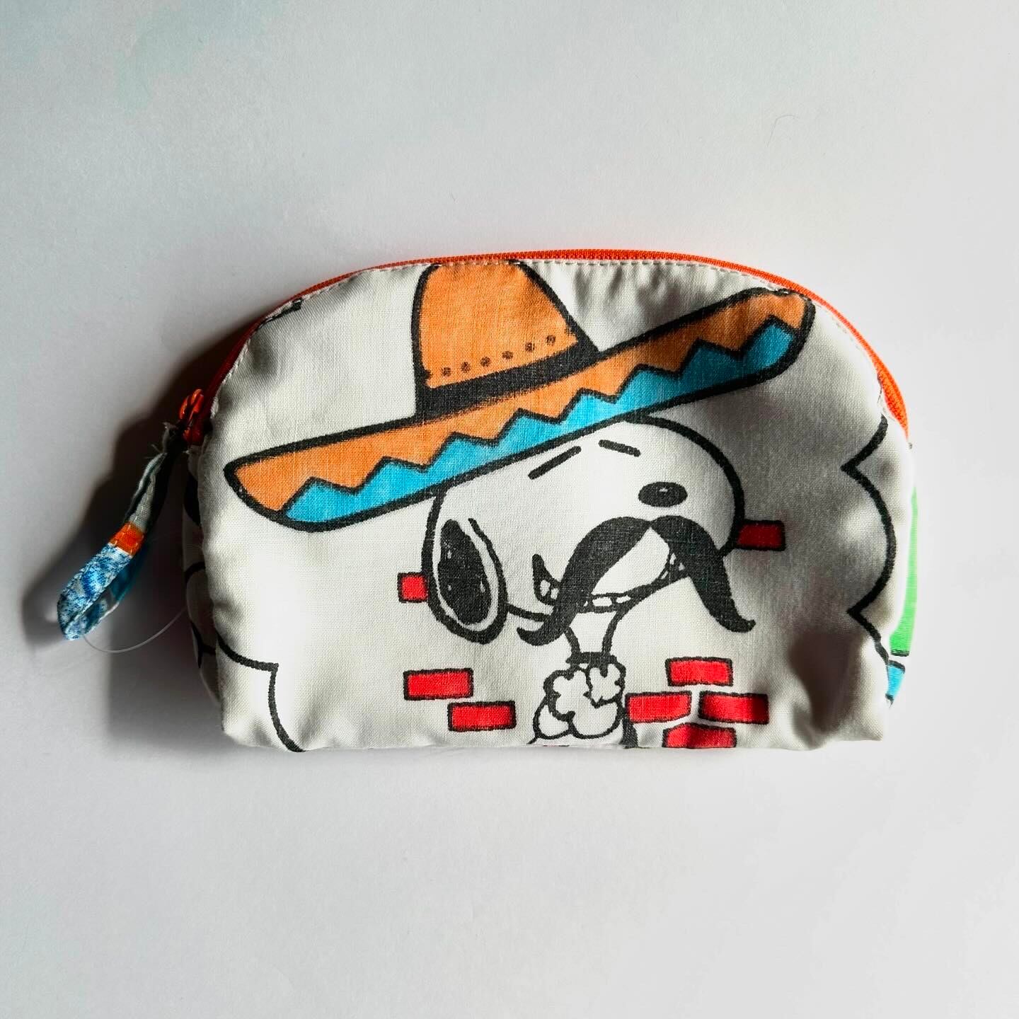 Vintage Remake半円ポーチ【Peanuts】