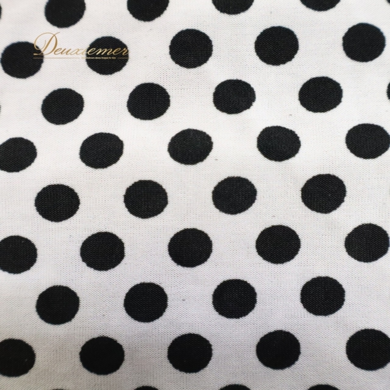 フラメンコ 衣装 ファルダ スカート 白 黒 ストレッチ 伸縮 水玉 ドット レッスン 柔らかい 軽い ブラック系 ホワイト系 スカートファルダ かわいい おしゃれ ダンス衣装 レディース 練習着 フラメンコスタイル おそろいコーデ ドット柄 タイプスカート