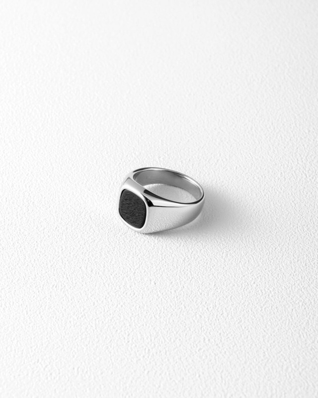 Stone ring/silver