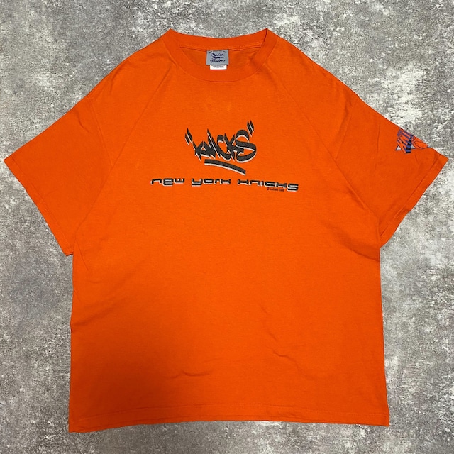 ニューヨーク・ニックス アメリカ古着 ロゴ Tシャツ