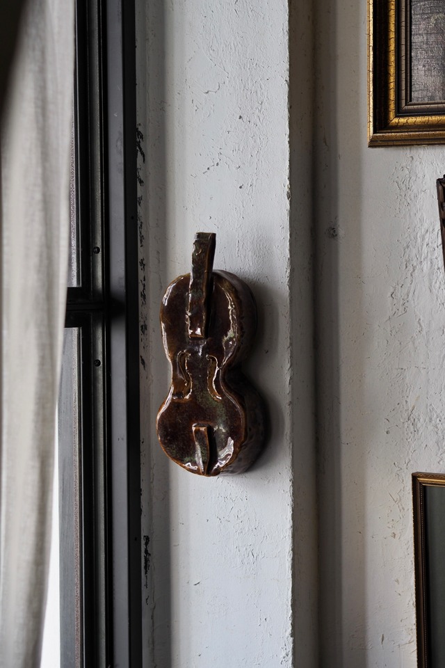 飴色ヴァイオリン-pottery violin objet
