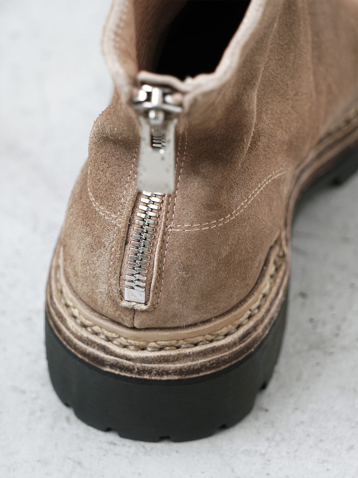 値下げ中！】COMOLI別注 GUIDI バックジップブーツ 42 BEIGE