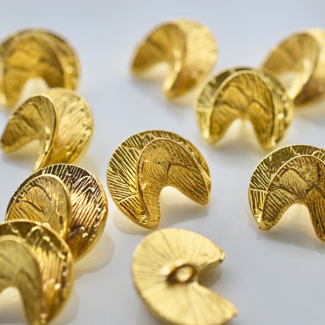 立体ムーンゴールド 18㎜