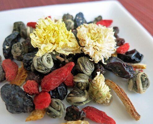 【薬膳美人茶】:薬効性の高い薬膳美人茶は、見逃せない一品!