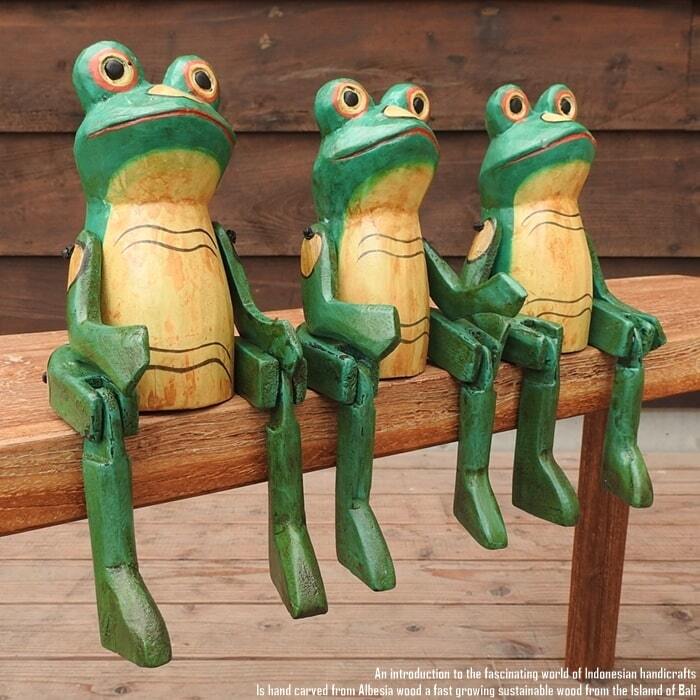 お座り カエルさん 黄色 Sサイズ 手足が動かせる木彫りの動物 ウェルカム人形 蛙 かえる 木製 ウッド 天然木 木彫りの置物 ハンドメイド 動物インテリア バリ雑貨 アジアン雑貨 動物置物 木製オブジェ エスニック アジアンインテリア バリ島
