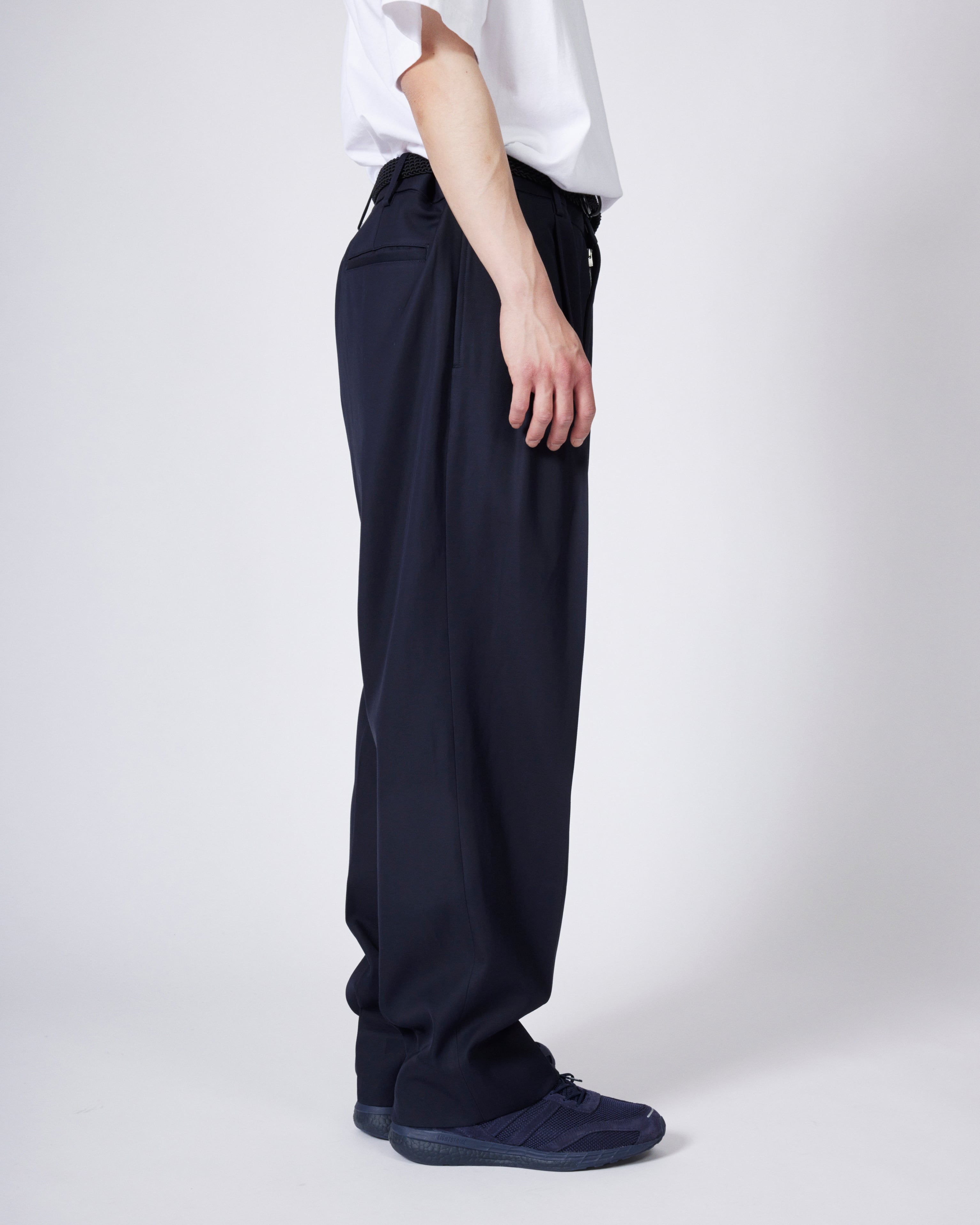 everyone  パンツ ネイビー everyone two tuck wide twill trouser (NAVY) | everyone