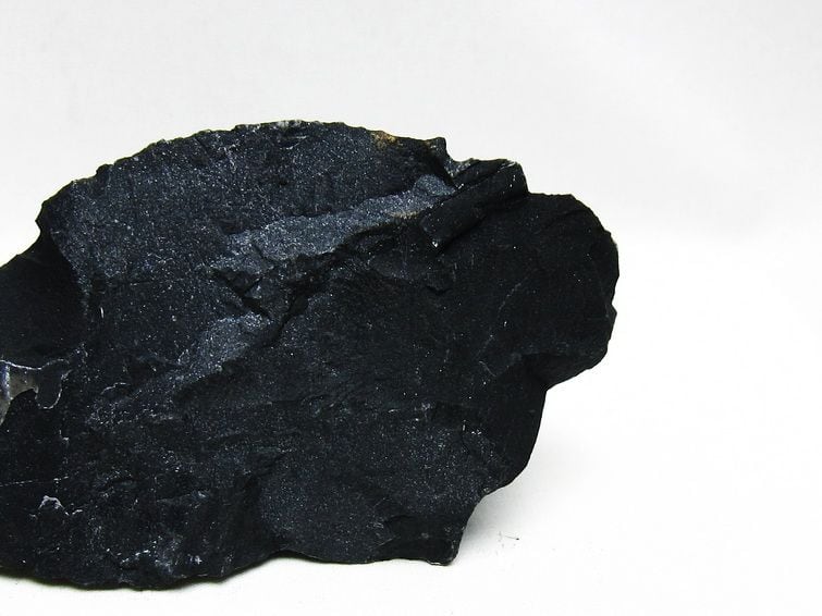 ブラックシリカ 原石 一点物 181-4428 | 天然石・パワーストーンの東昇