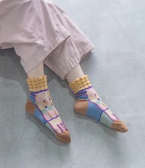 COQ KANAKOKAJIHARA /【23−25cm】sheer cube socks