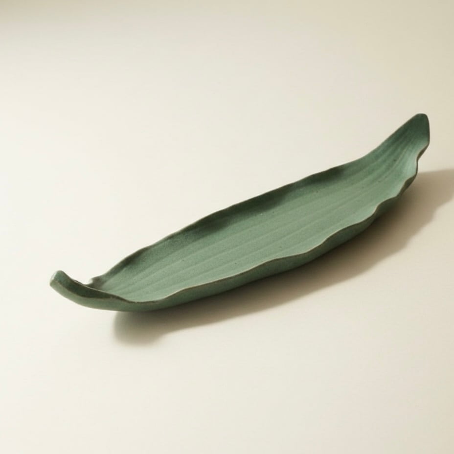 葉皿(幅 22 cm) | TSUNE;田中恒子の器 オンラインストア