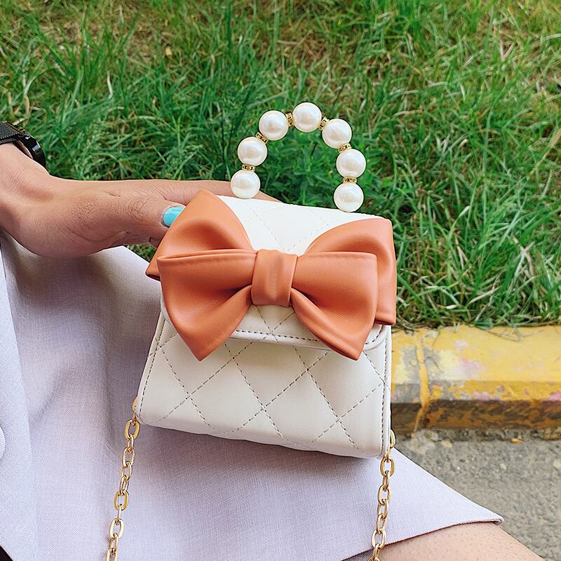 ミニサマーパールチェーン リボン 大人ガーリー スウィート キュート カジュアル 夏物 真珠 ミニバッグ Tiancai_Wing_Bag99410150949