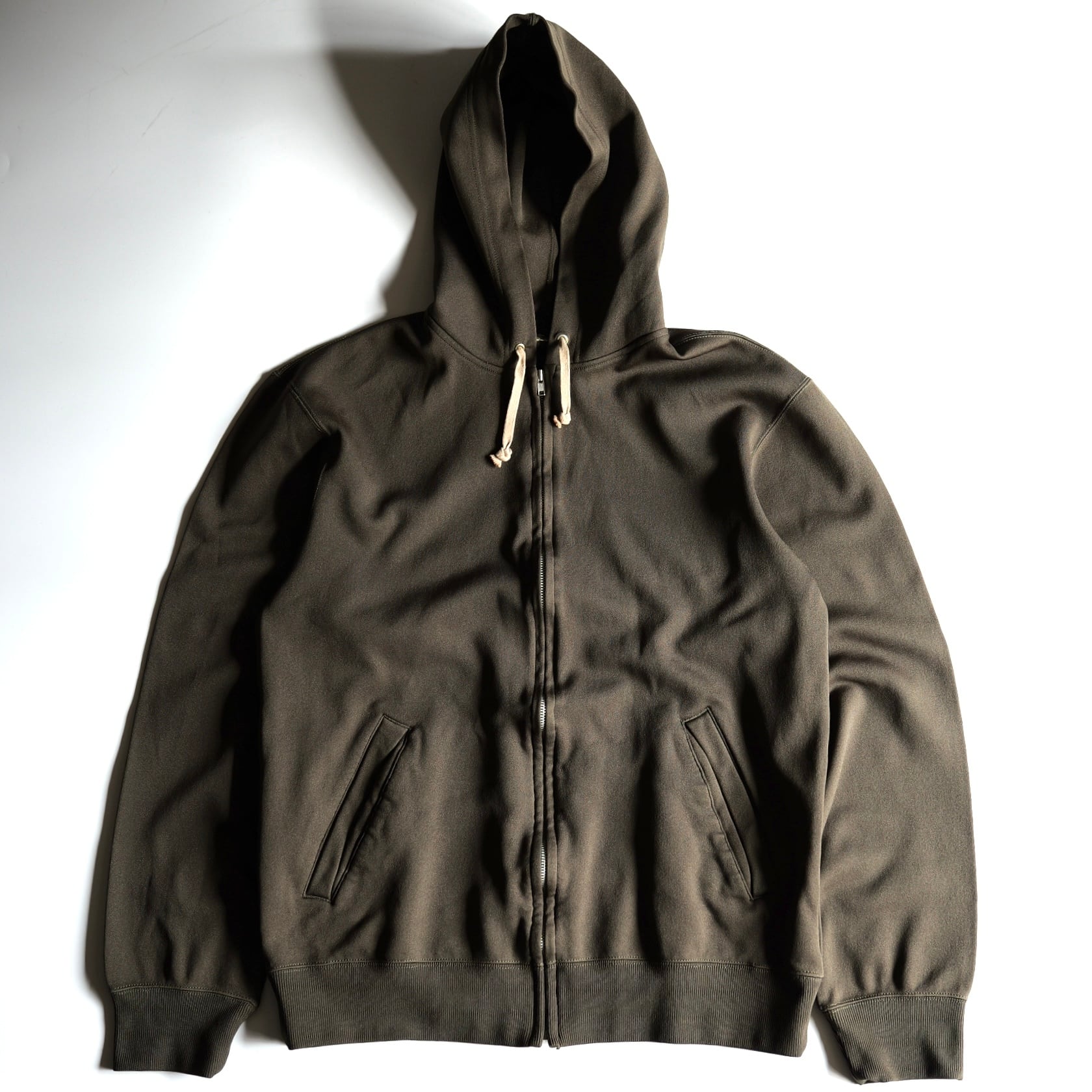 COMME des GARCONS | ジュゴニック