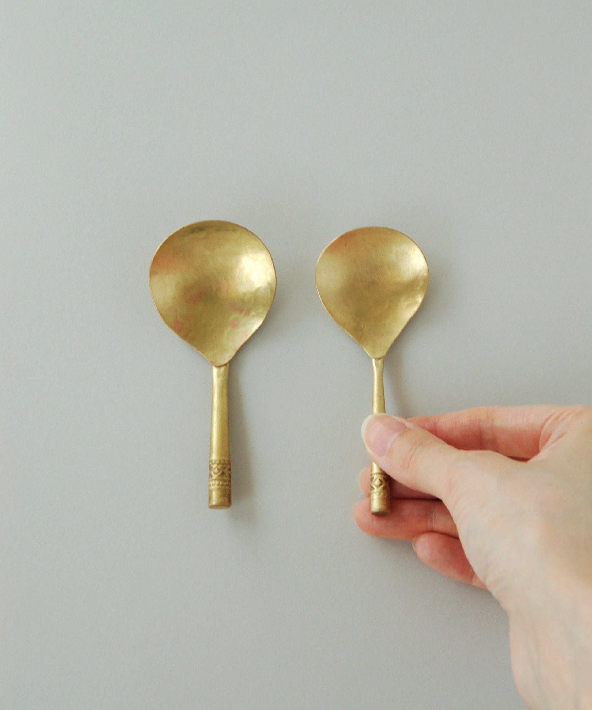 茶匙 tutu / 大桃 沙織
