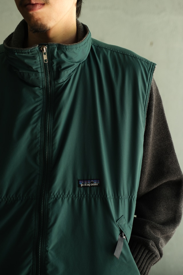Utah/04's "patagonia" shelled synchilla vest/green