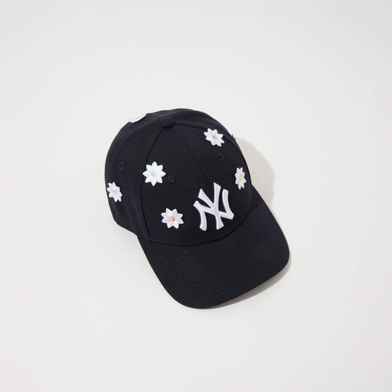 Rainbow 3D Flower Cap(Navy) | NICK GEAR