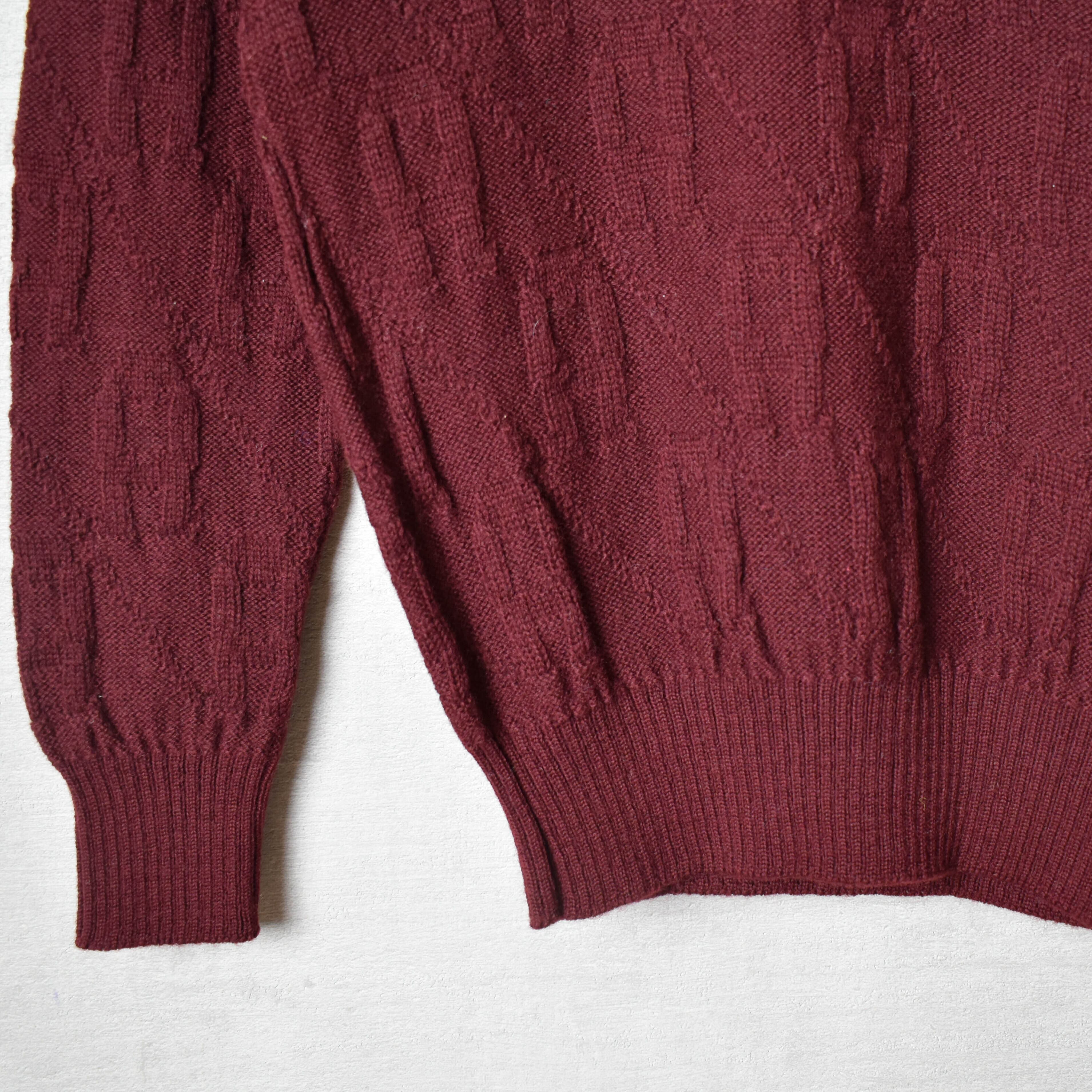 [USED] made in USA - Etienne Aigner "A" logo knit