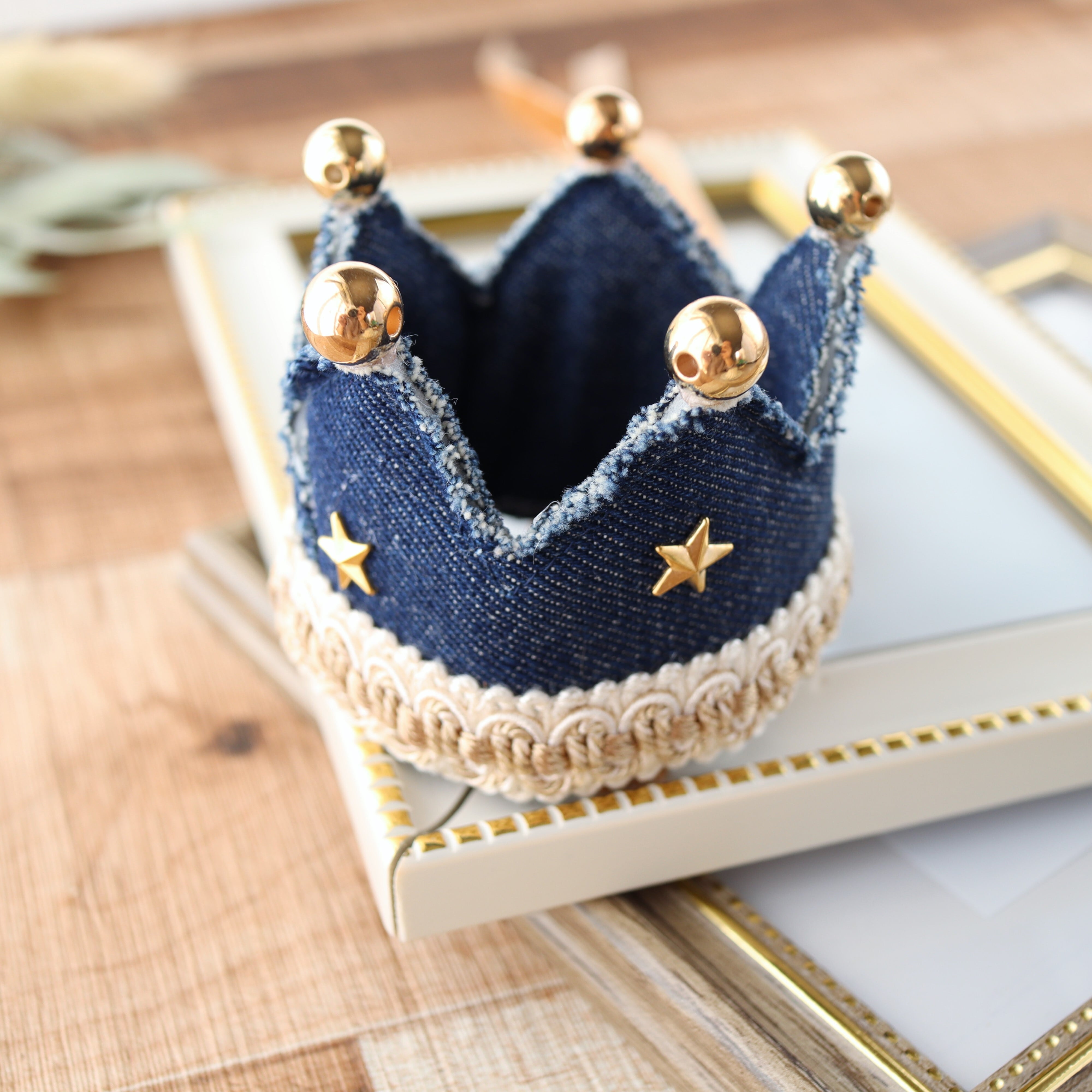 denim crown/ おしゃれなファッションアイテムにも 王冠 クラウン