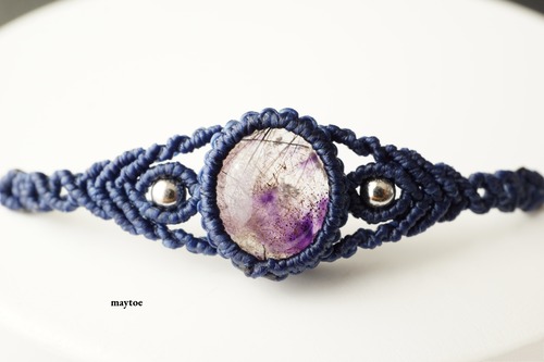 宝石質エレスチャルクォーツのマクラメブレスレット 【一点物】