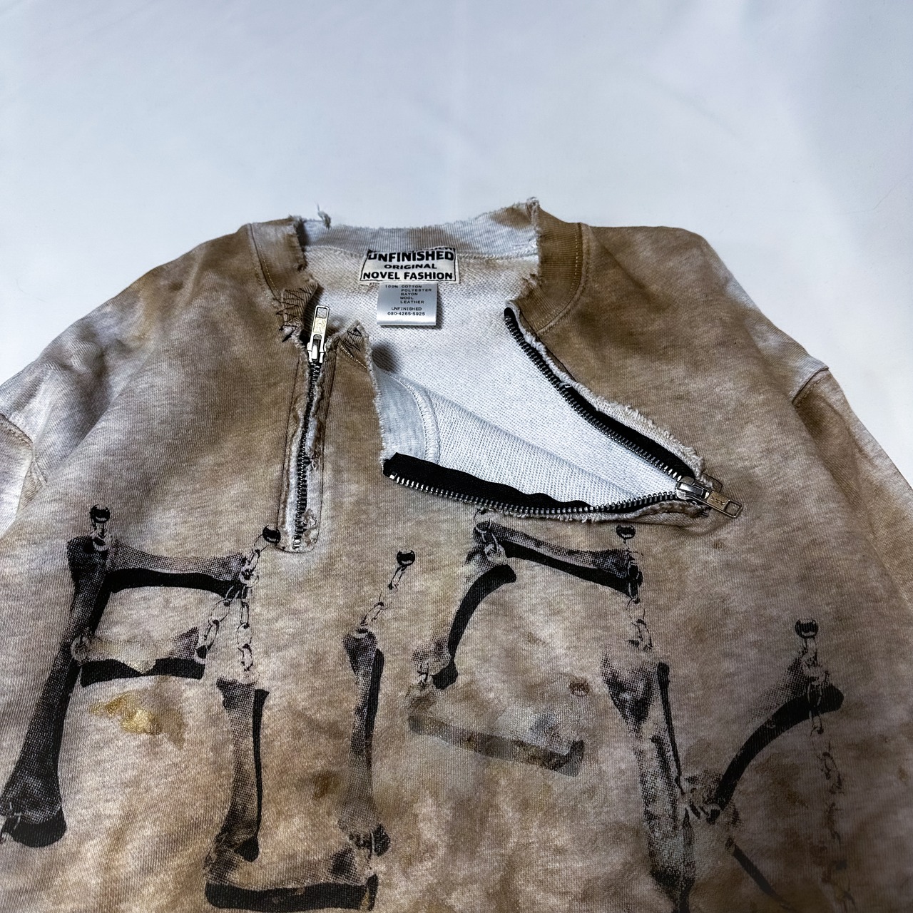 UNFINISHED GO OUT OF FASHION24127