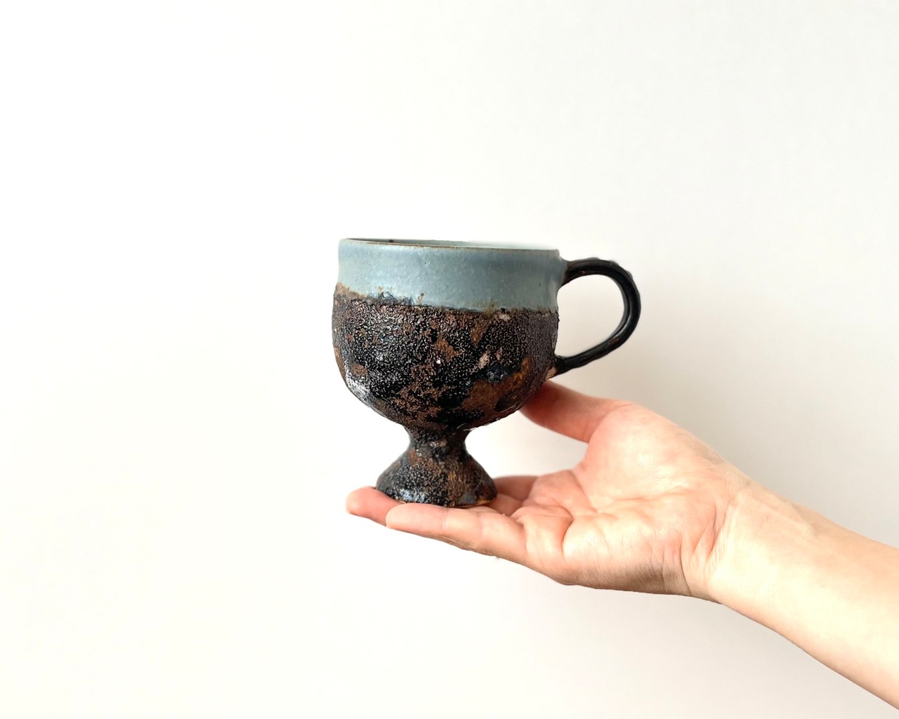 足付マグカップ パープルブラウン / しもさこ みずえ(ぽれぽれ工房) 画像5