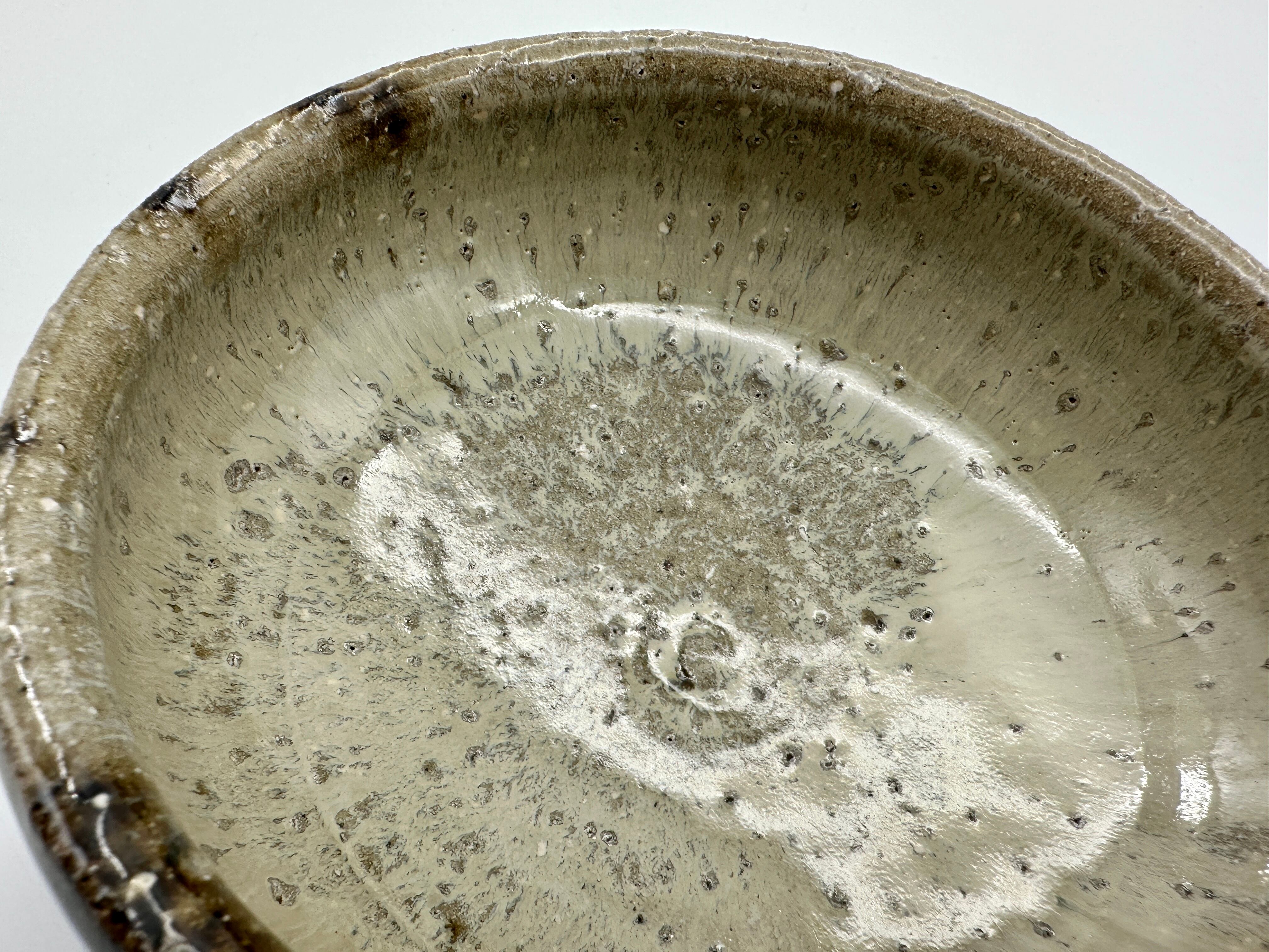 藤ノ木土平 朝鮮唐津 洋刻 片口 | pomod'adamo (ポモダダモ)