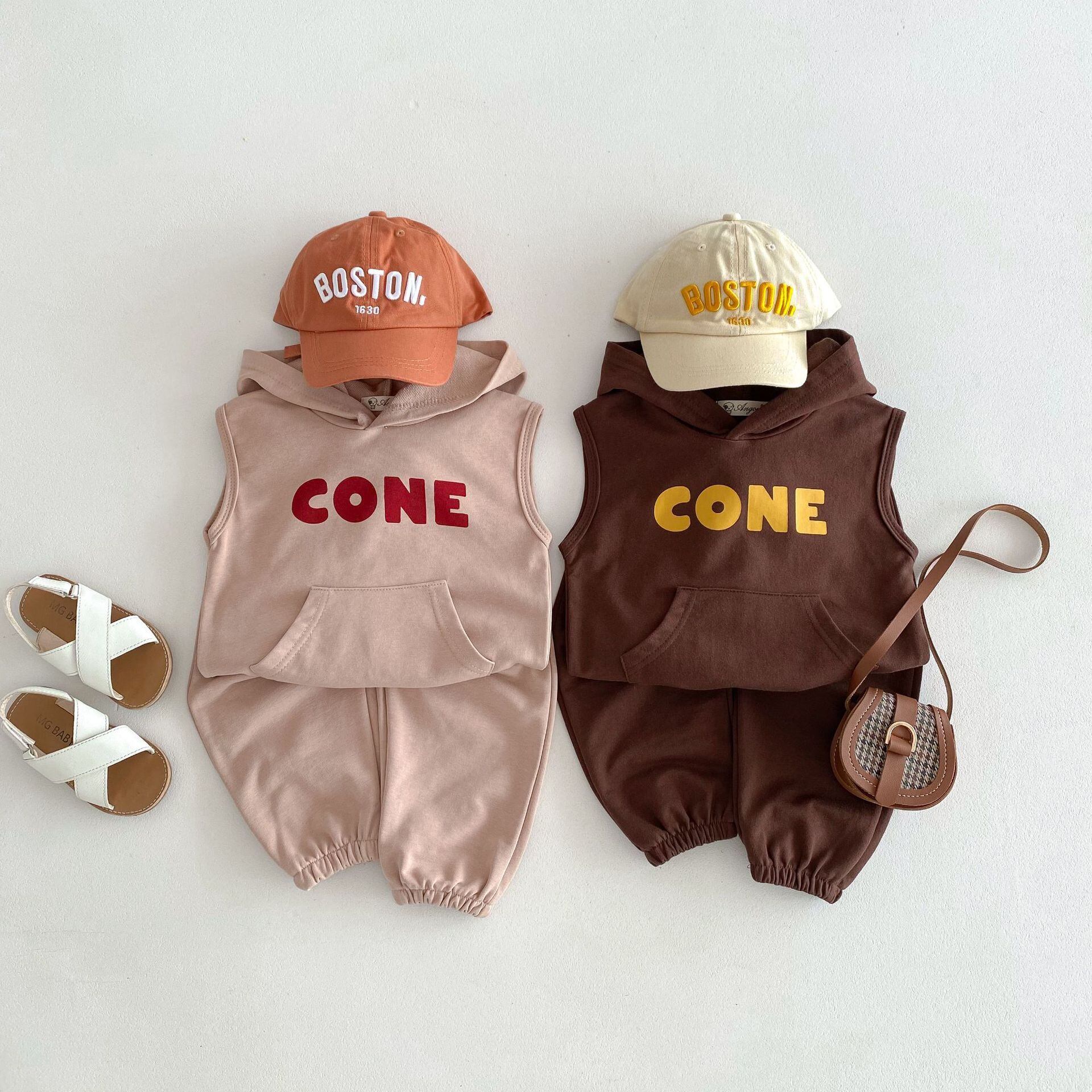 【BABY&KID】ノースリーブ英字柄セットアップ