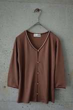 Brown three-quarter sleeve cardigan