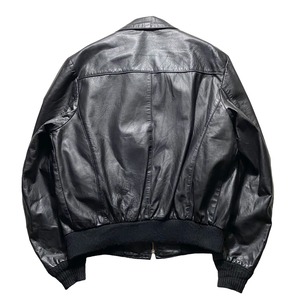 vintage 1970’s leather bomber jacket