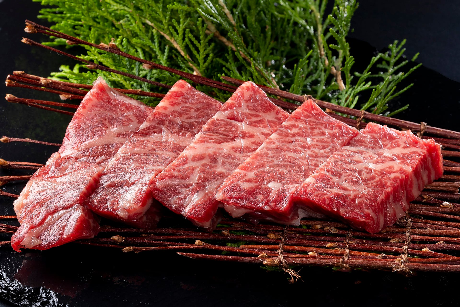 【焼肉福福亭】特選焼肉セット２人前410ｇ