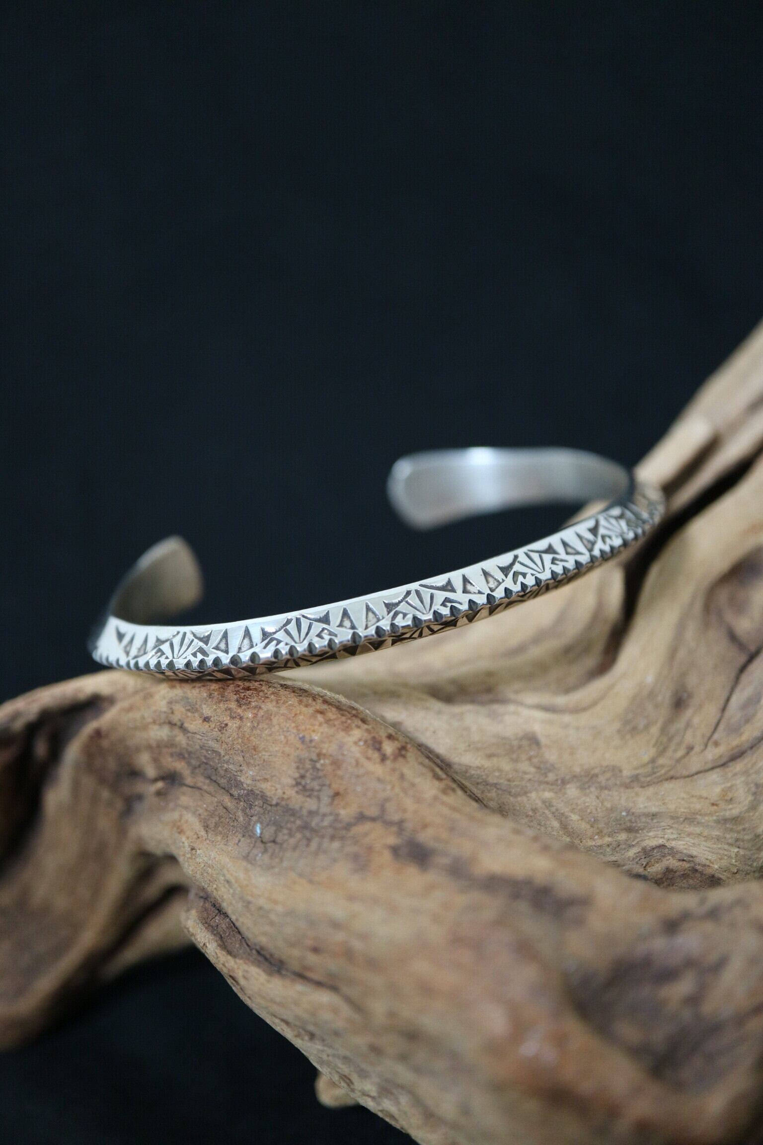 サンシャインリーブス⭐︎4面スタンプヘビーゲージバングル サンシャインリーブス(SunshineReeves) 4面スタンプヘビーゲージ