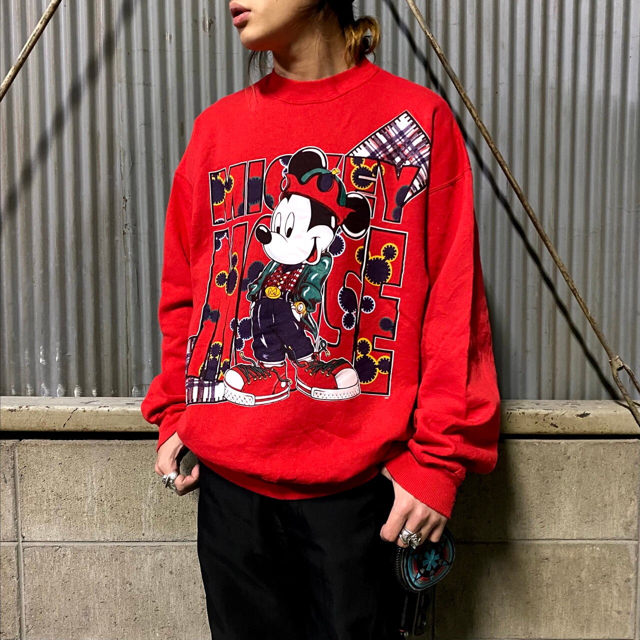 90年代 ディズニー ミッキーマウス プリントスウェット レディースxl 古着 キャラクター 90s ヴィンテージ ビンテージ Mickey Unlimited Mickey Mouse トレーナー レッド スウェット Swe30 Cs29 50 Ha10 Cave 古着 屋 公式 古着通販サイト