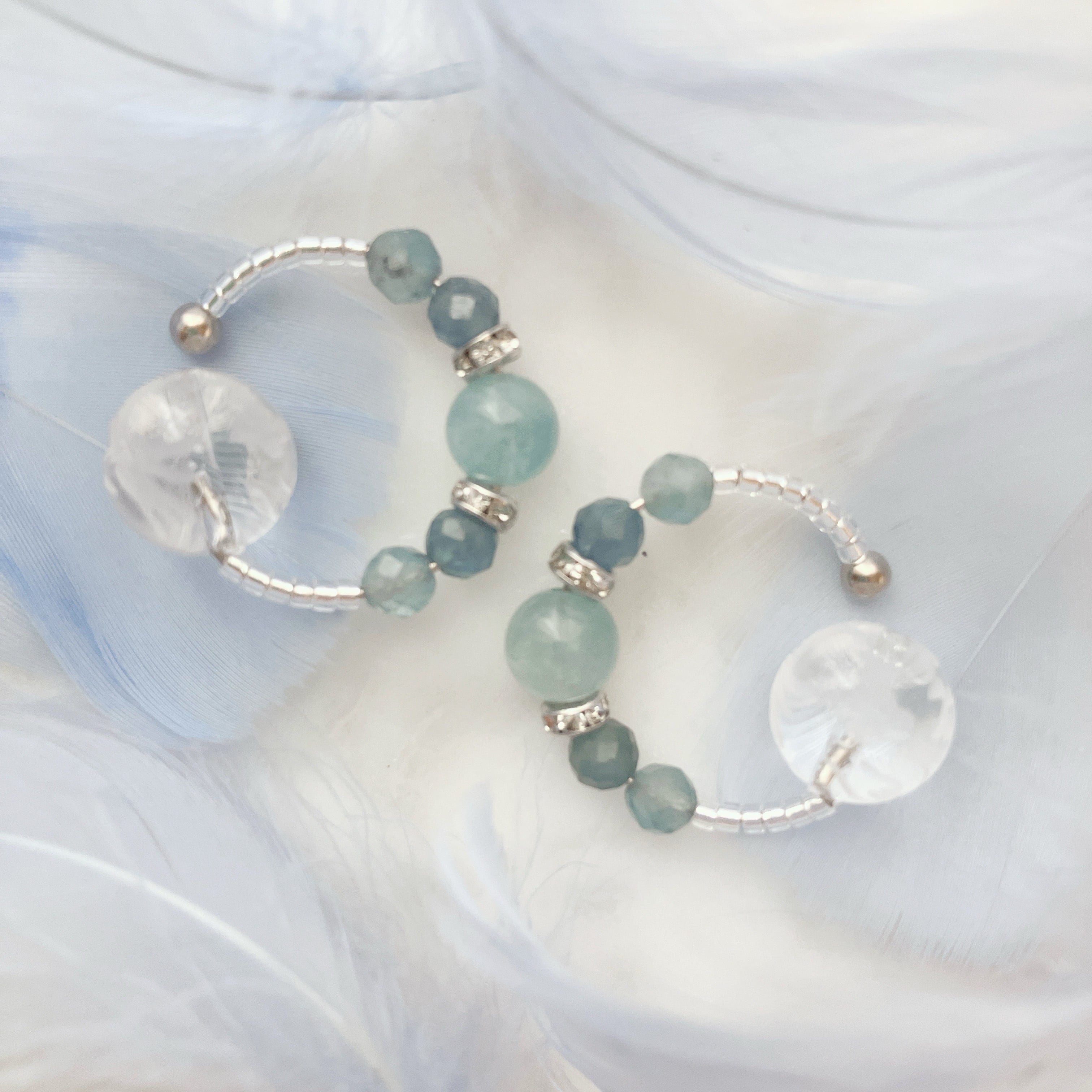 公式カフ】3月の誕生石・アクアマリンと水晶のビューティーカフ