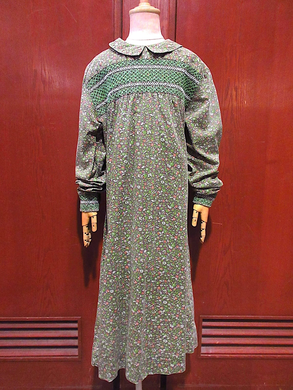 ビンテージ60's70's○キッズ襟付き花柄長袖ワンピースsize 11