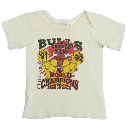 【baby】VINTAGE 90’s BULLS 半袖プリントTシャツ【e5】