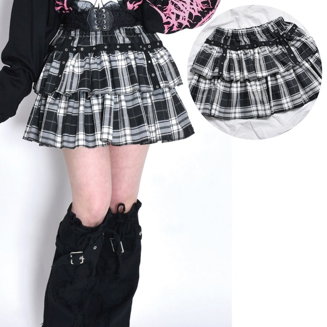 ブラックティアードハトメスカート