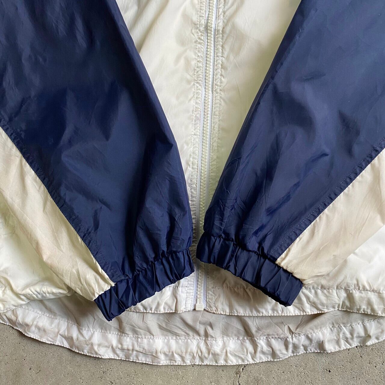 90年代 adidas アディダス 切り替え ロゴ刺繍 ナイロンジャケット