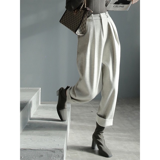 wool blend pleated pants　10163