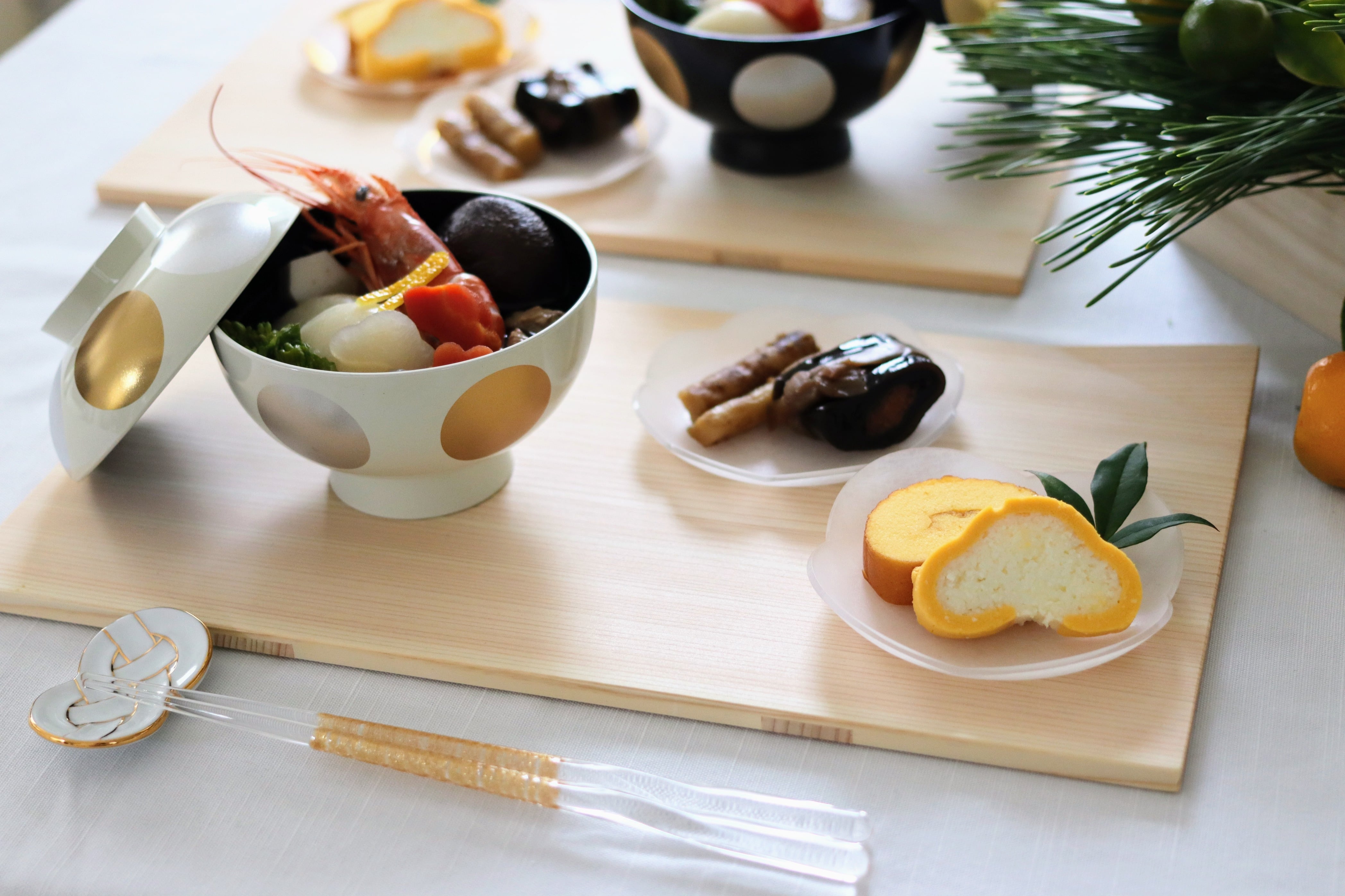 越前漆器 日月椀 白内黒 | Floraison Table フロレゾンテーブル