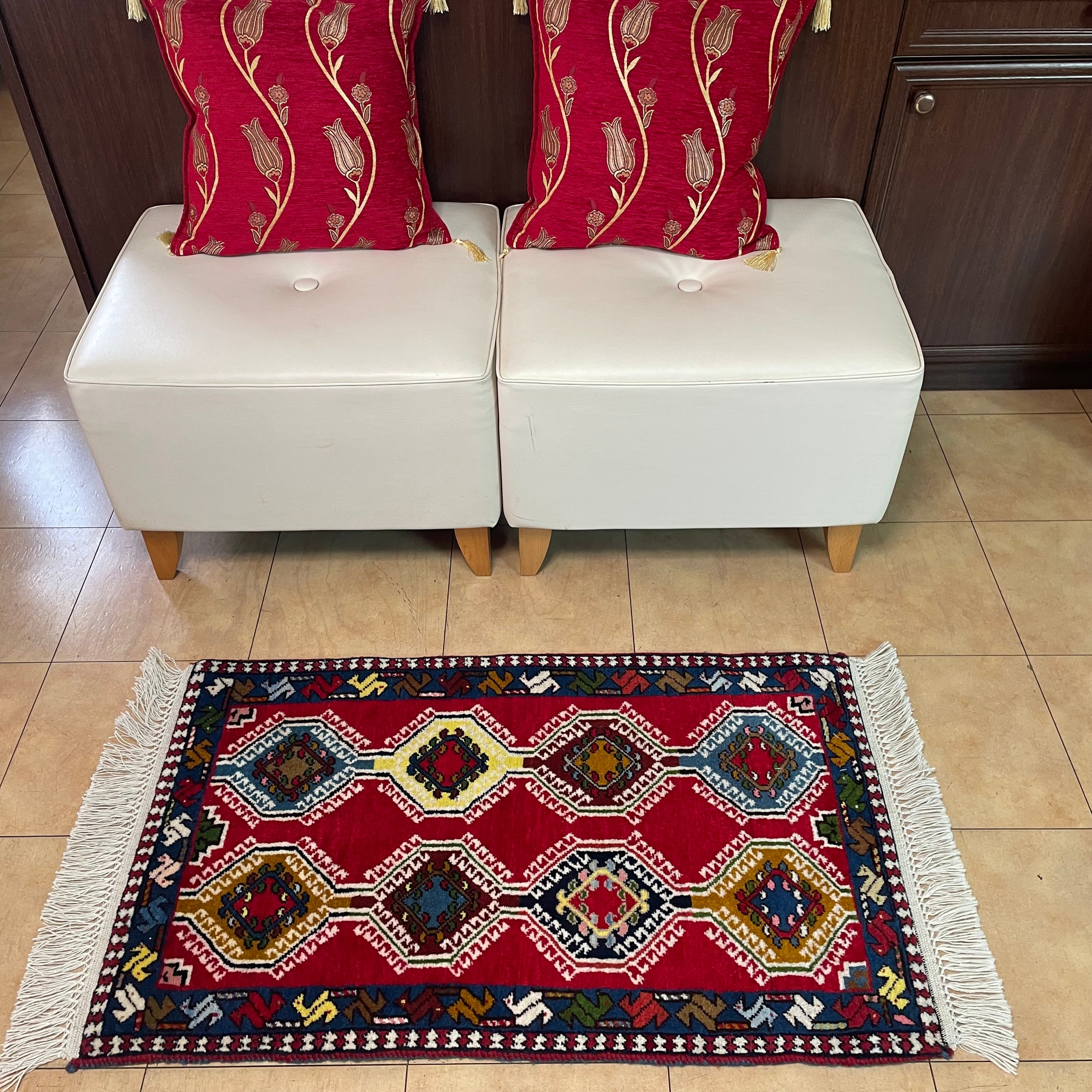 トライバルラグ ハマダン産 本物 ペルシャ手織りサイズ 38\51cm トライバルラグ ハマダン産 本物 ペルシャ絨毯 手織り 直輸入