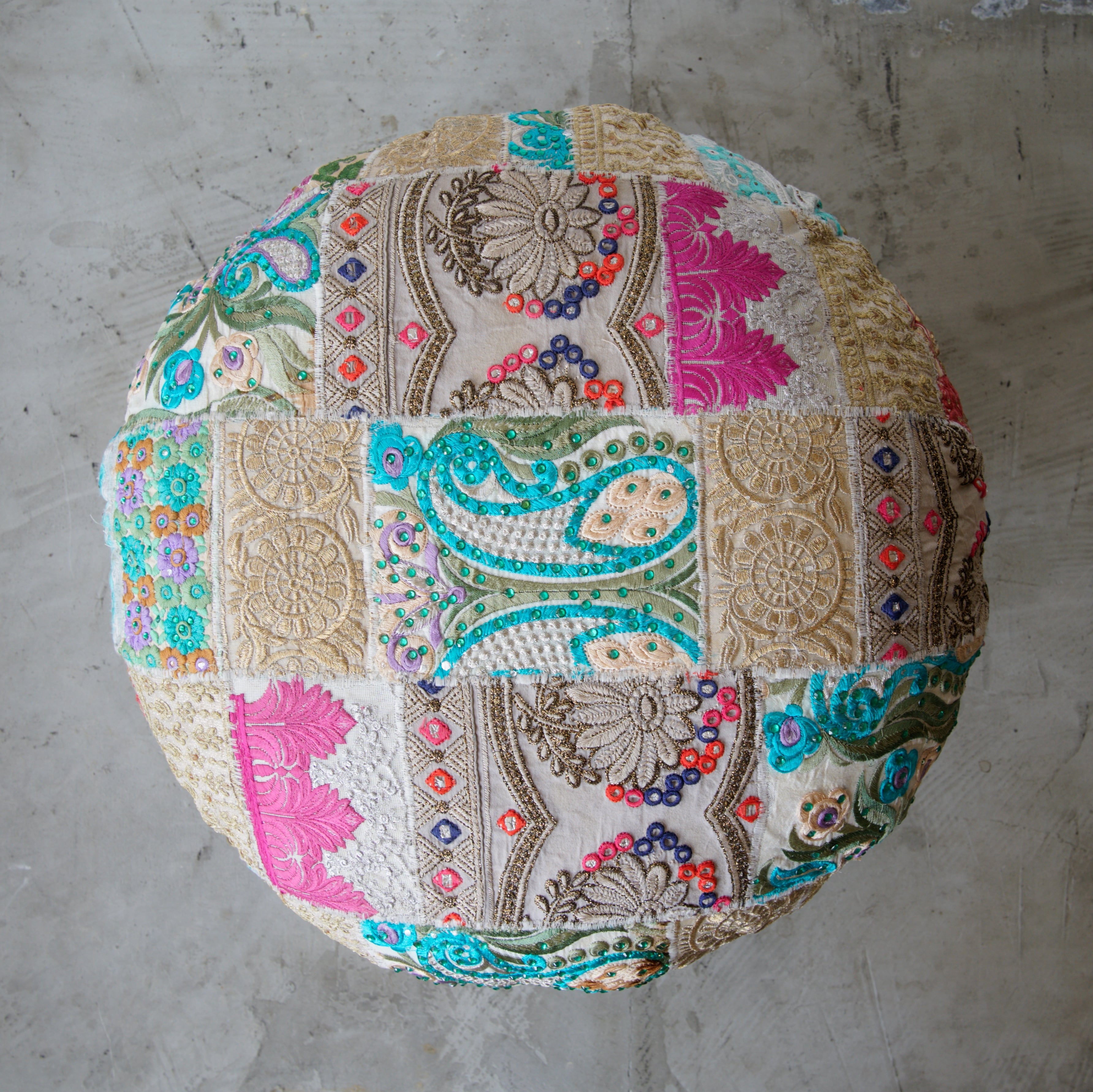 カンバディアスツール