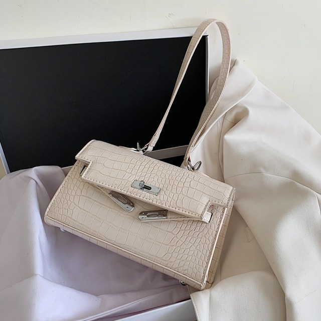 ネットレッドレトロスモールバッグメスバッグ2020夏ニューファッションワンショルダーアンダーアームバッグワイルドクロスボディケリーバッグ 手作りハンドバック46123792134