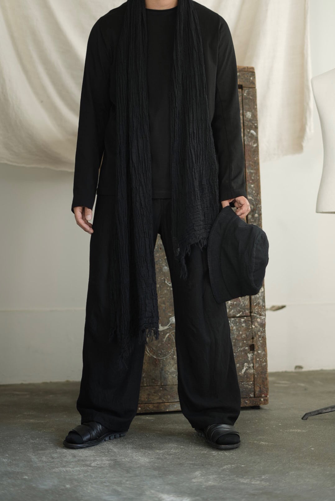- OUTFIT -