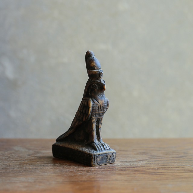 エジプトから届いた、石彫の鳥（小）