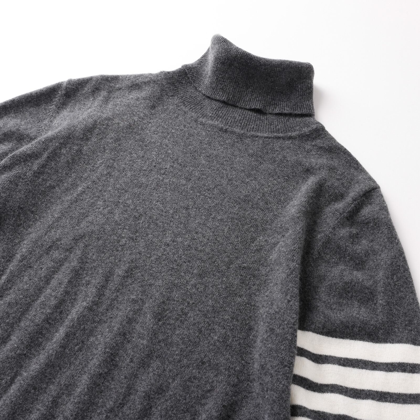 定価22万】THOM BROWNE special cashmere 4BAR classic turtleneck 