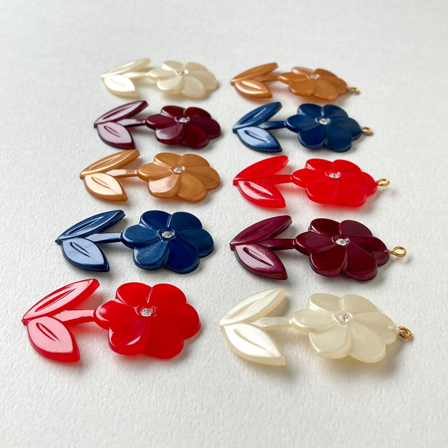 再入荷〉ドイツアクリル ヴィンテージお花カボション | Dua