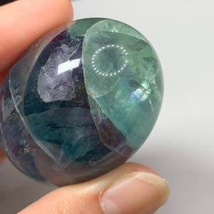 139 虹✩フローライトたまご