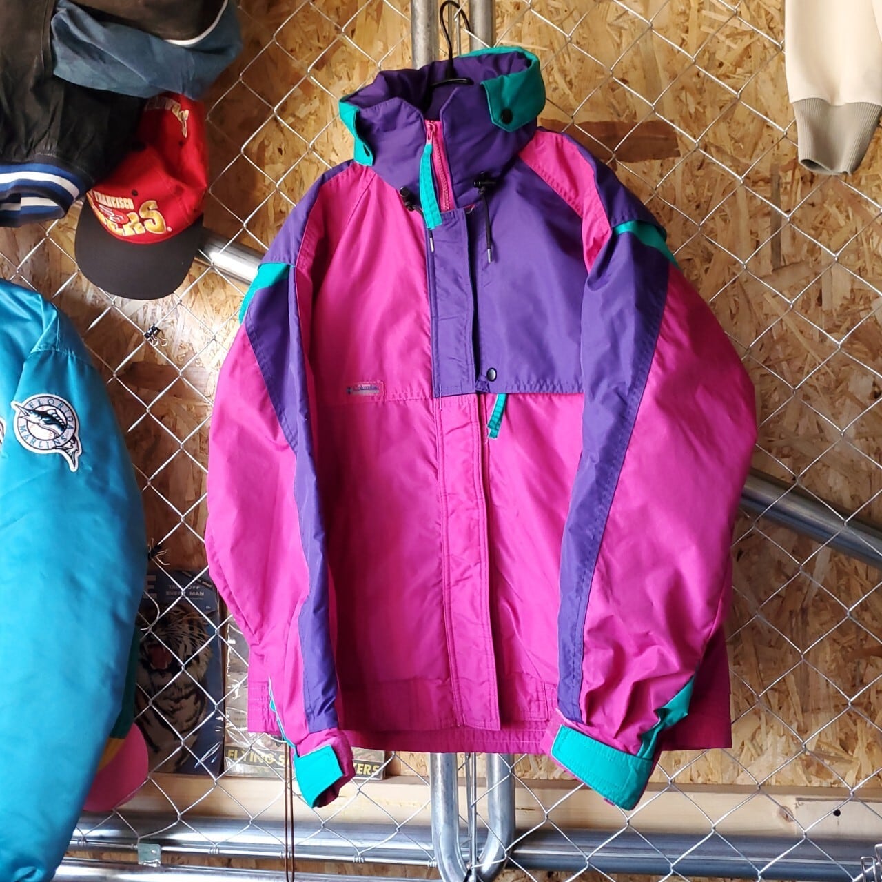 Columbia コロンビア 80s ヴィンテージ マルチカラー マウンテンパーカー ナイロンジャケット ユニセックス レトロ 古着 【V249】 | Little Bridge Columbia コロンビア 80s ヴィンテージ マルチカラー マウンテンパーカー ナイロンジャケット ユニセックス レトロ 古着 【V249】 | Little Bridge