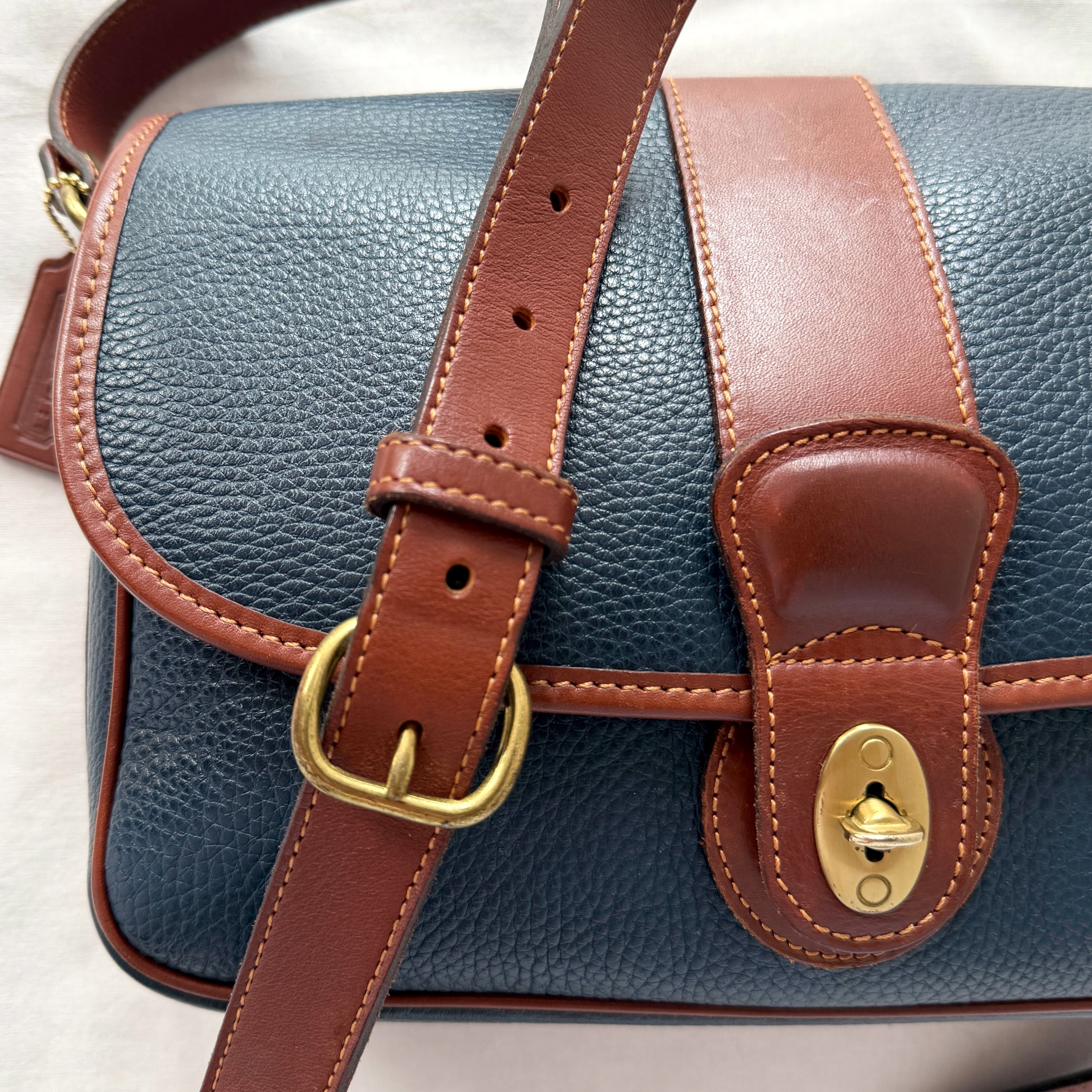 COACH オールドコーチ　シェリダンコレクション　ショルダーバッグ OLD COACH/オールド コーチ】よりシェリダンコレクションレザー