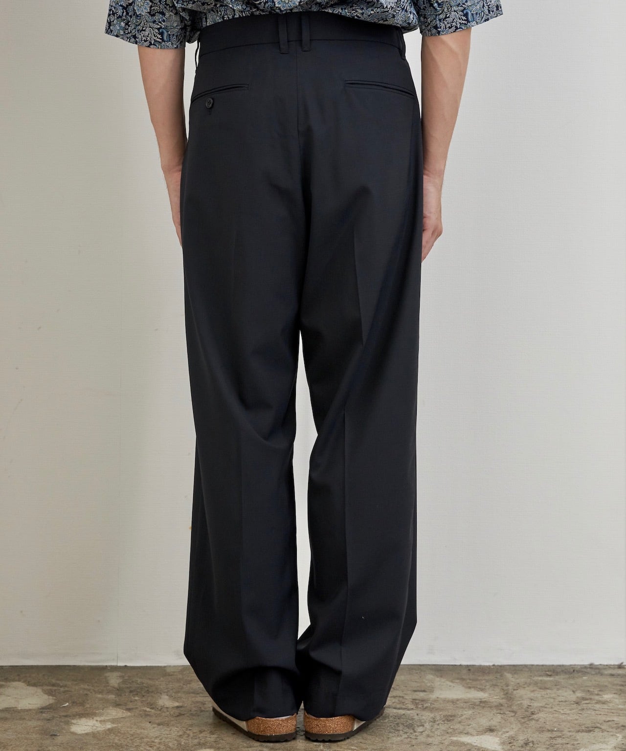 WOMEN'S】TROPICAL T/W TUCK PANTS / トロピカルT/Wタックパンツ (NAVY