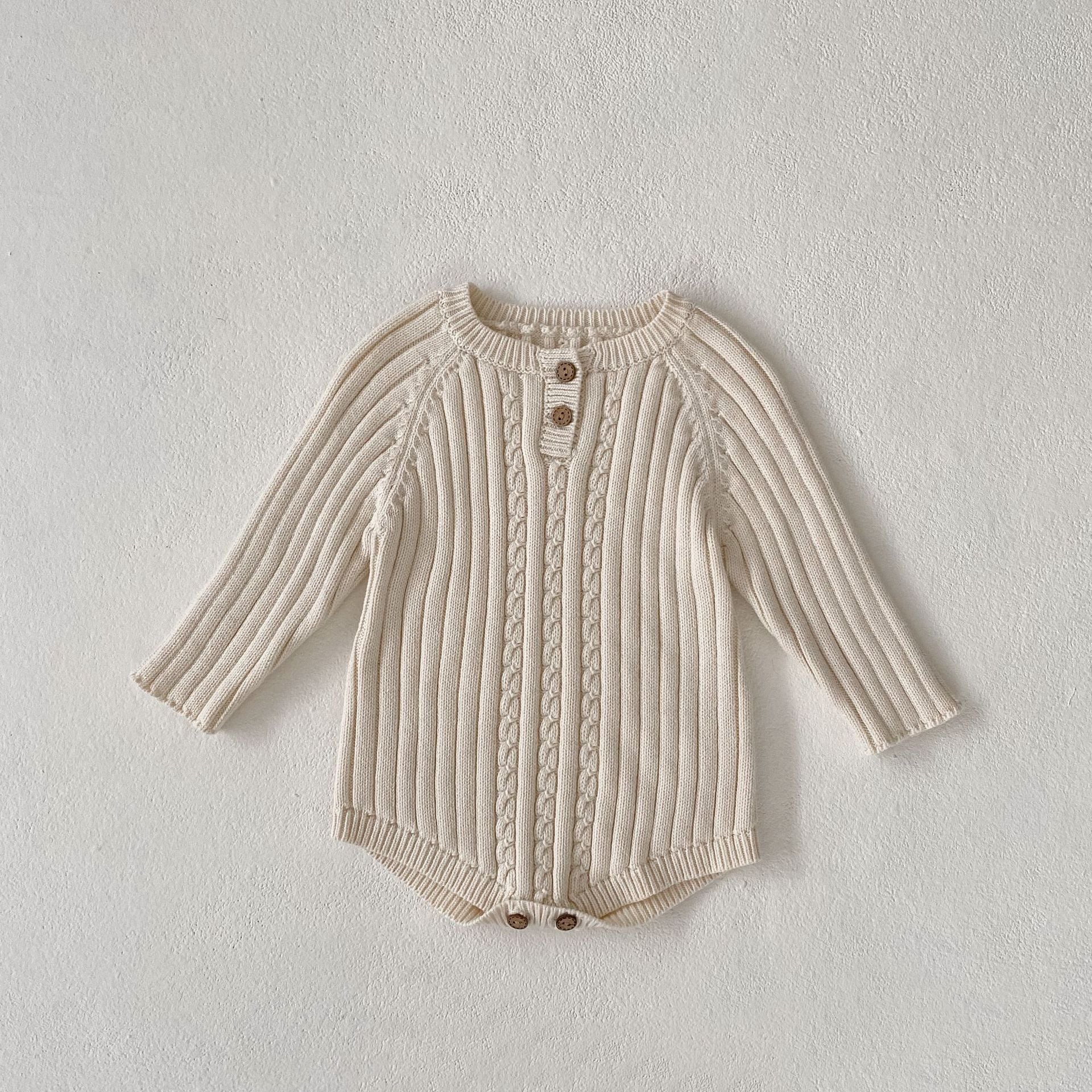 BABY】ケーブル編みニットロンパース | Betty